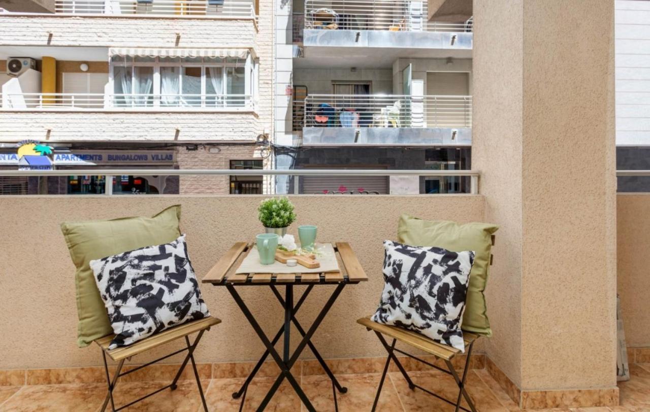 Sunshine Plus Torrevieja Exterior foto